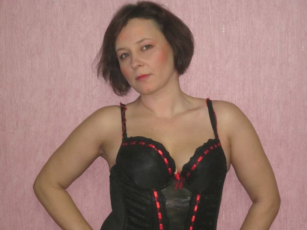 https://cdn.adultwork.com/gallery/G11/2461137.jpg