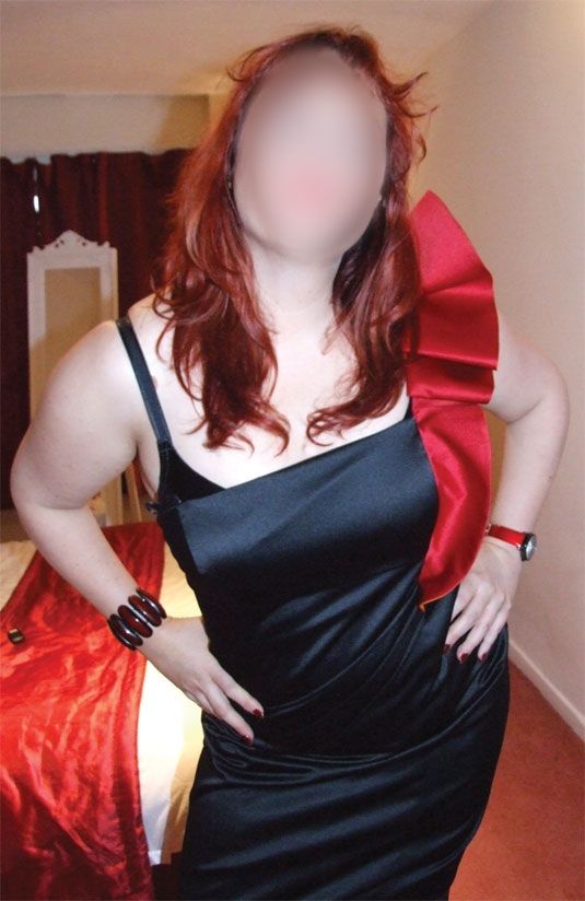 https://cdn.adultwork.com/gallery/G11/2483516.jpg