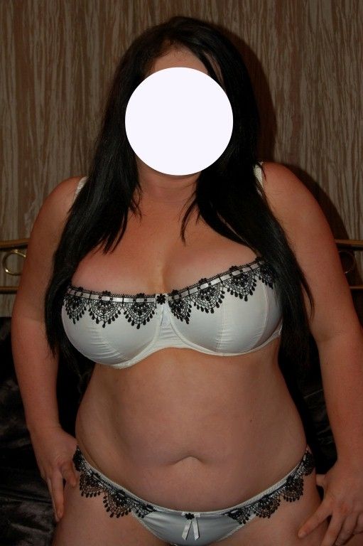 https://cdn.adultwork.com/gallery/G11/2500435.jpg