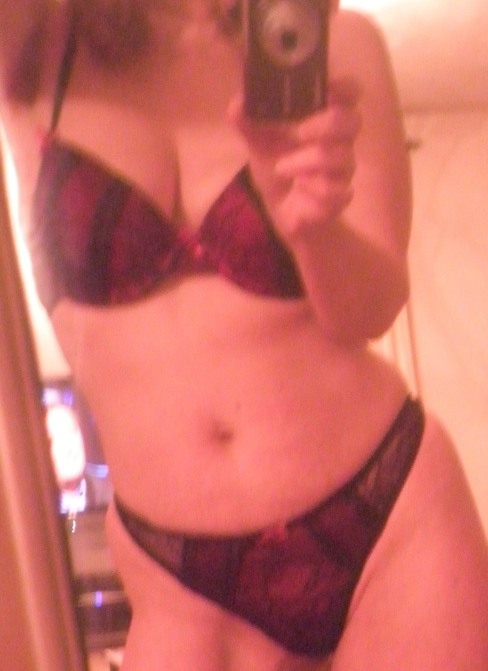 https://cdn.adultwork.com/gallery/G11/2512578.jpg