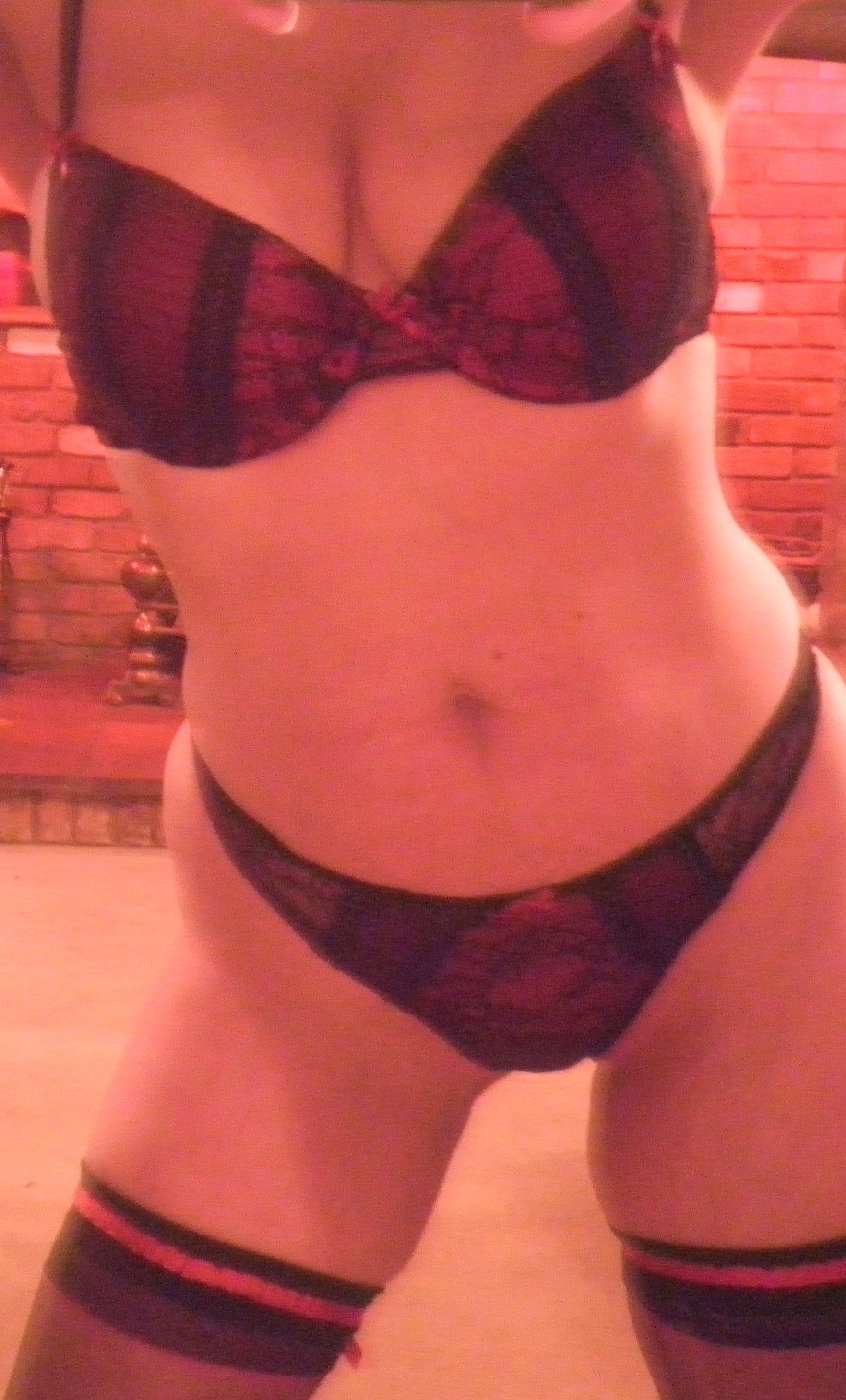 https://cdn.adultwork.com/gallery/G11/2512586.jpg