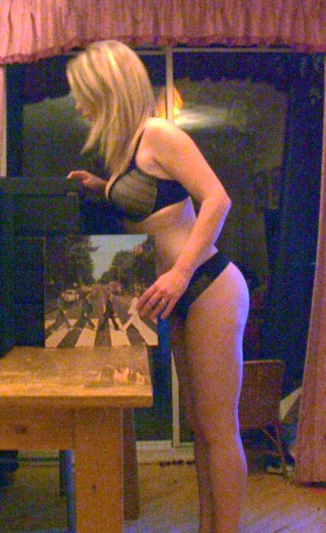 https://cdn.adultwork.com/gallery/G11/2513647.jpg