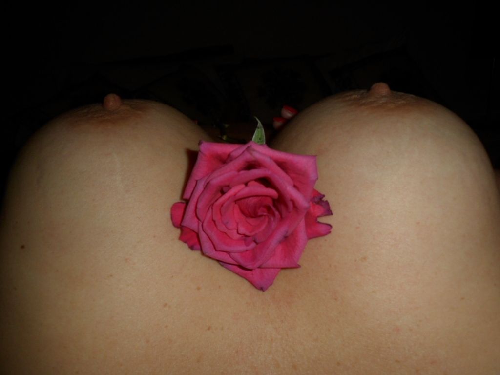 https://cdn.adultwork.com/gallery/G11/2522250.jpg