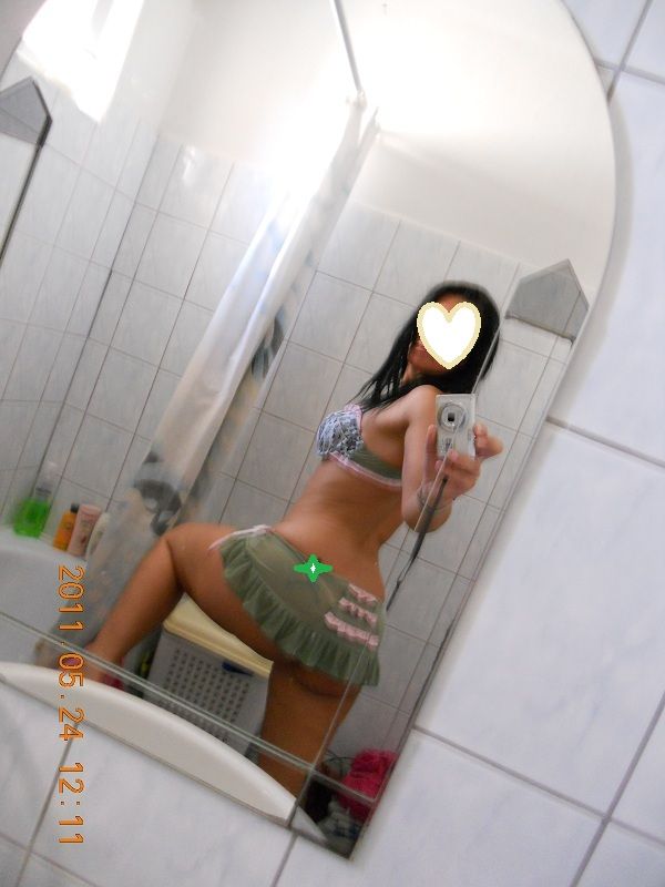 https://cdn.adultwork.com/gallery/G11/2579126.jpg