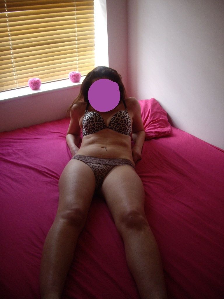 https://cdn.adultwork.com/gallery/G11/2675680.jpg