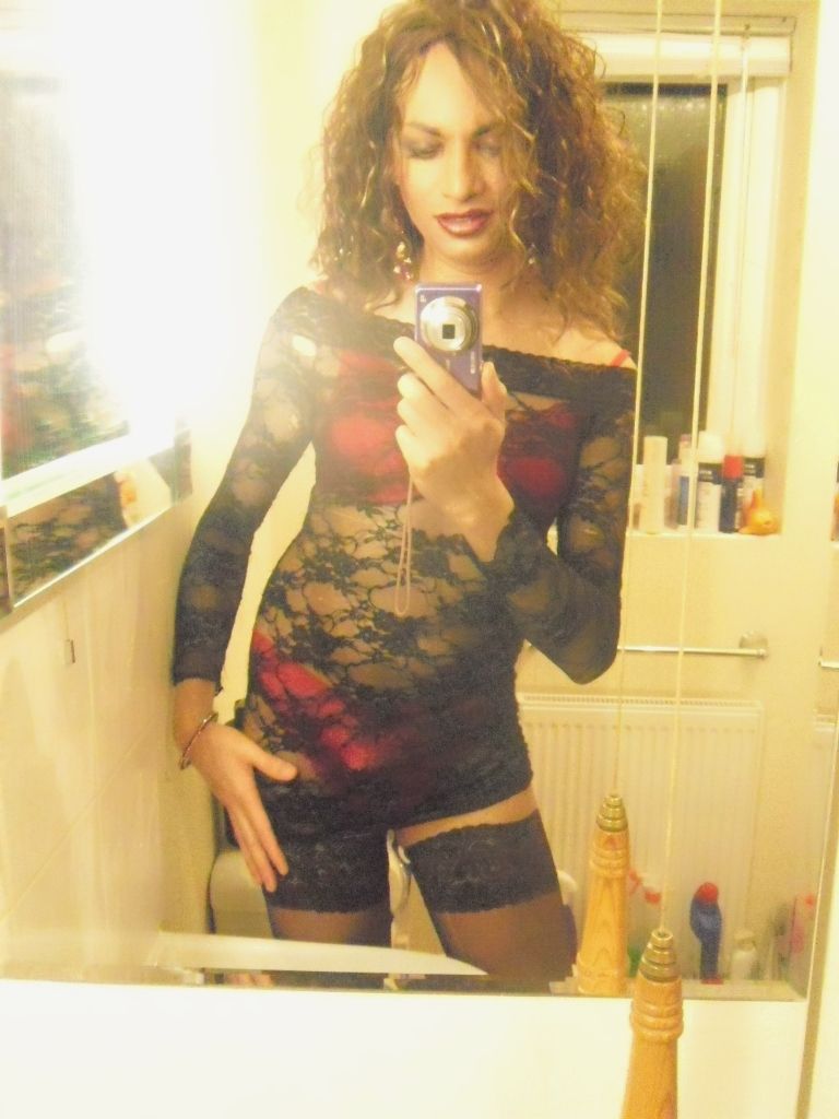 https://cdn.adultwork.com/gallery/G11/2736247.jpg