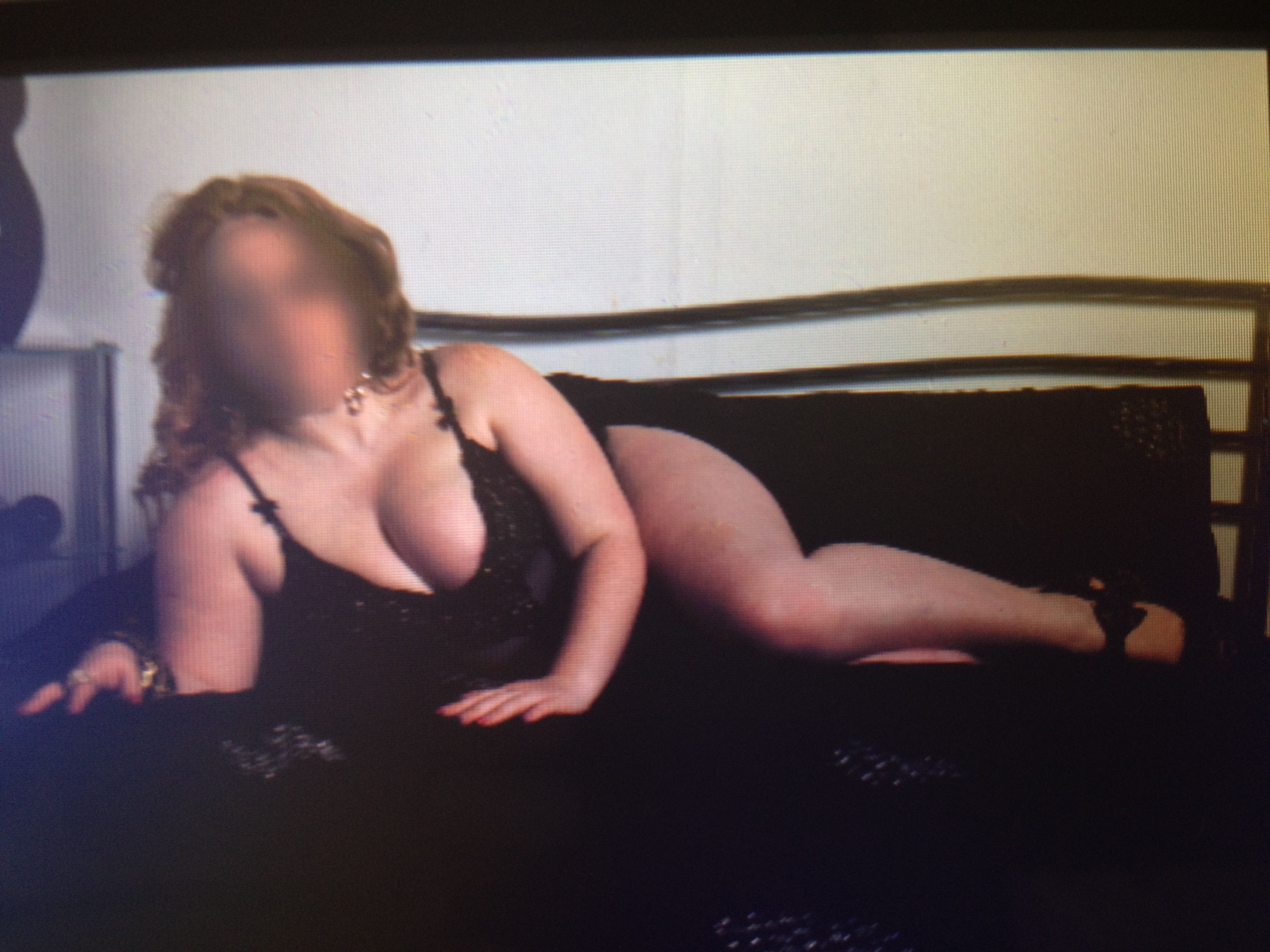 https://cdn.adultwork.com/gallery/G11/2874640.jpg