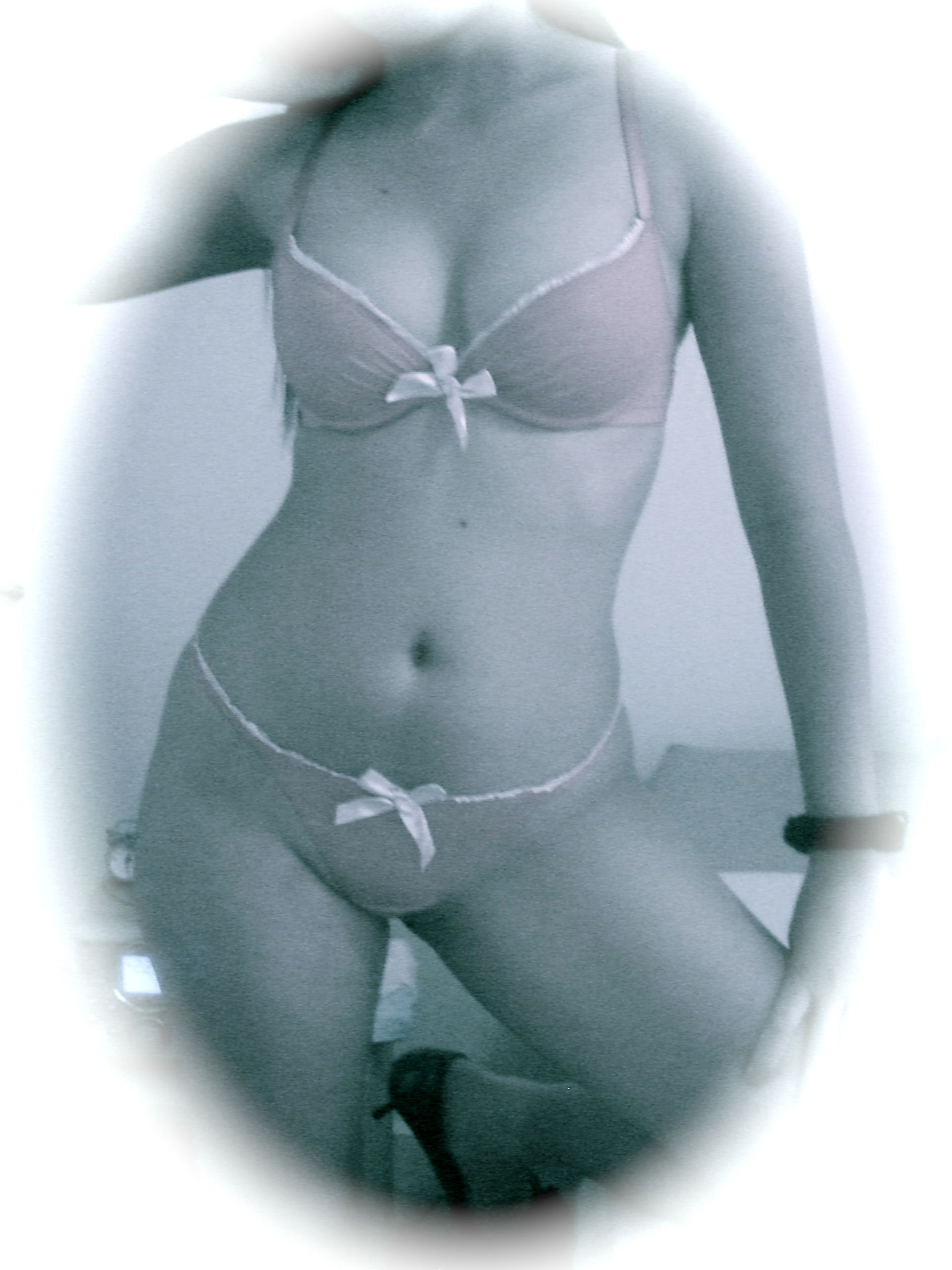 https://cdn.adultwork.com/gallery/G11/2901683.jpg