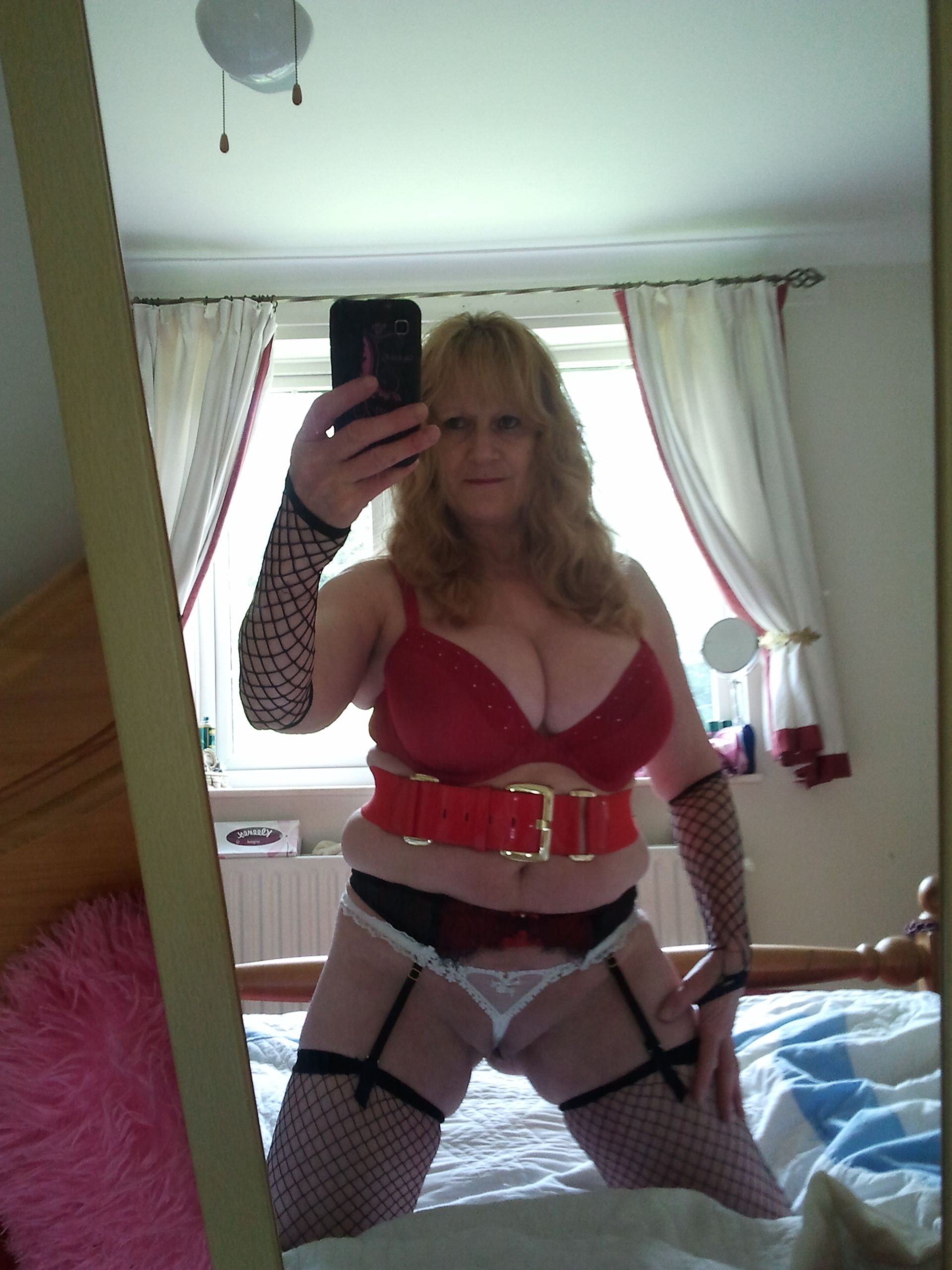 https://cdn.adultwork.com/gallery/G11/2908505.jpg