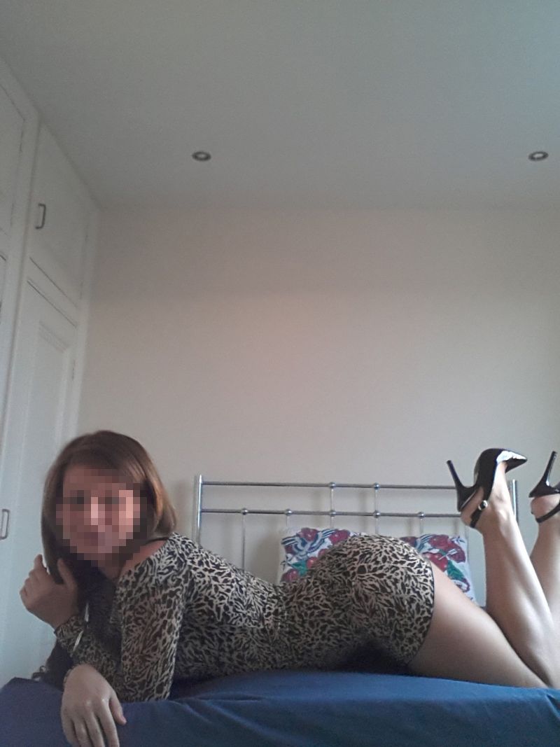 https://cdn.adultwork.com/gallery/G11/2974307.jpg