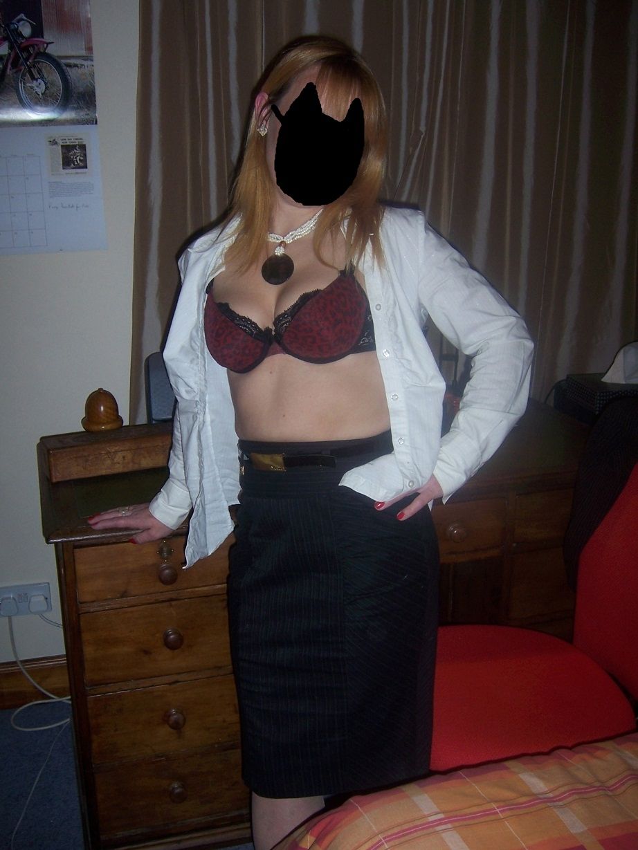 https://cdn.adultwork.com/gallery/G11/2977903.jpg