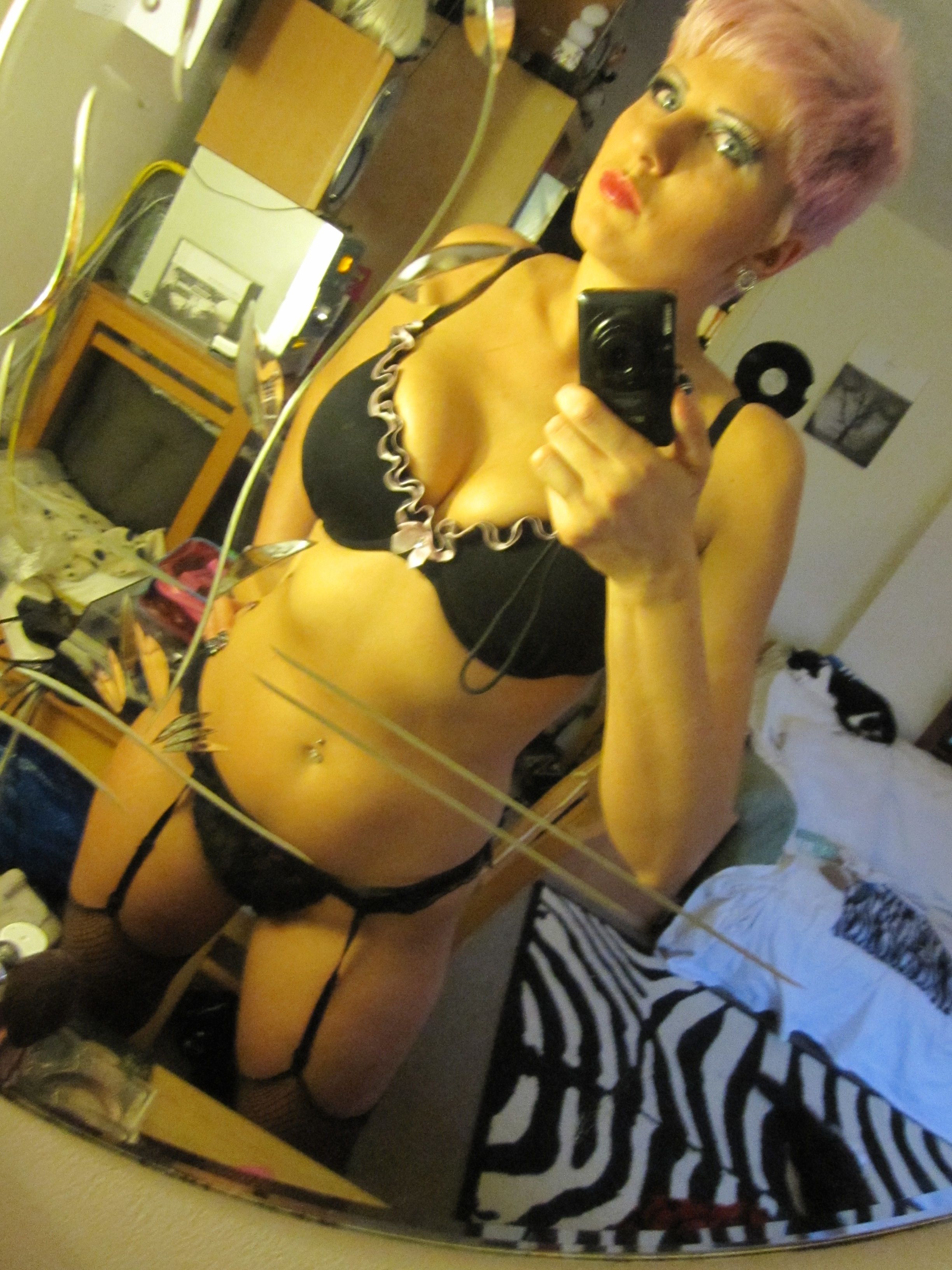 https://cdn.adultwork.com/gallery/G11/3004016.jpg