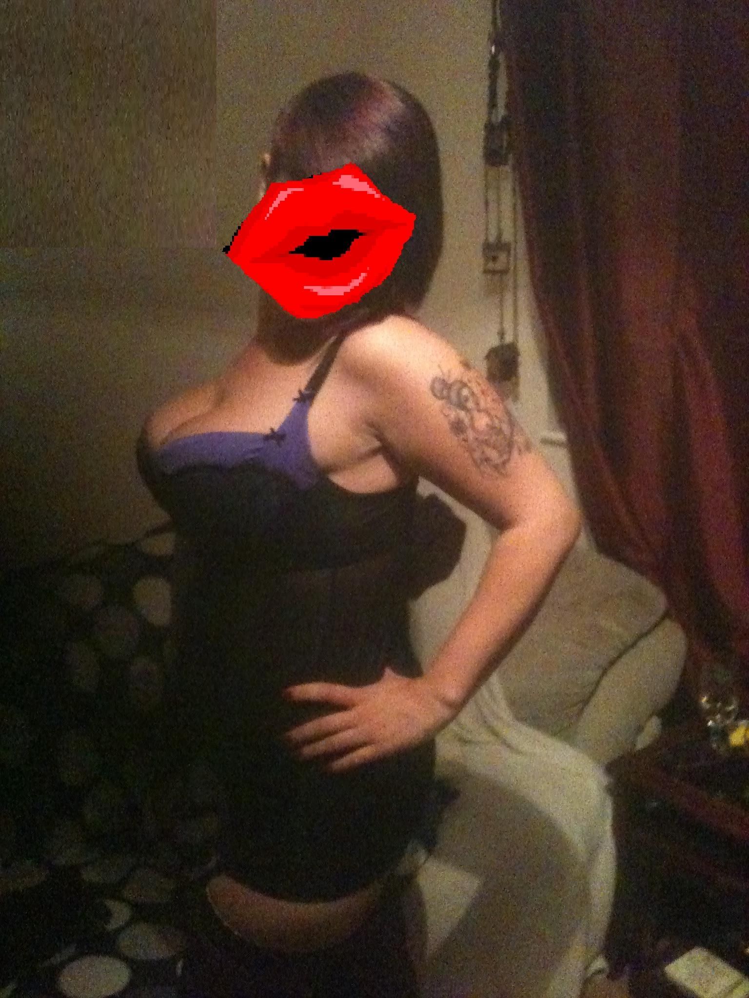 https://cdn.adultwork.com/gallery/G11/3106989.jpg