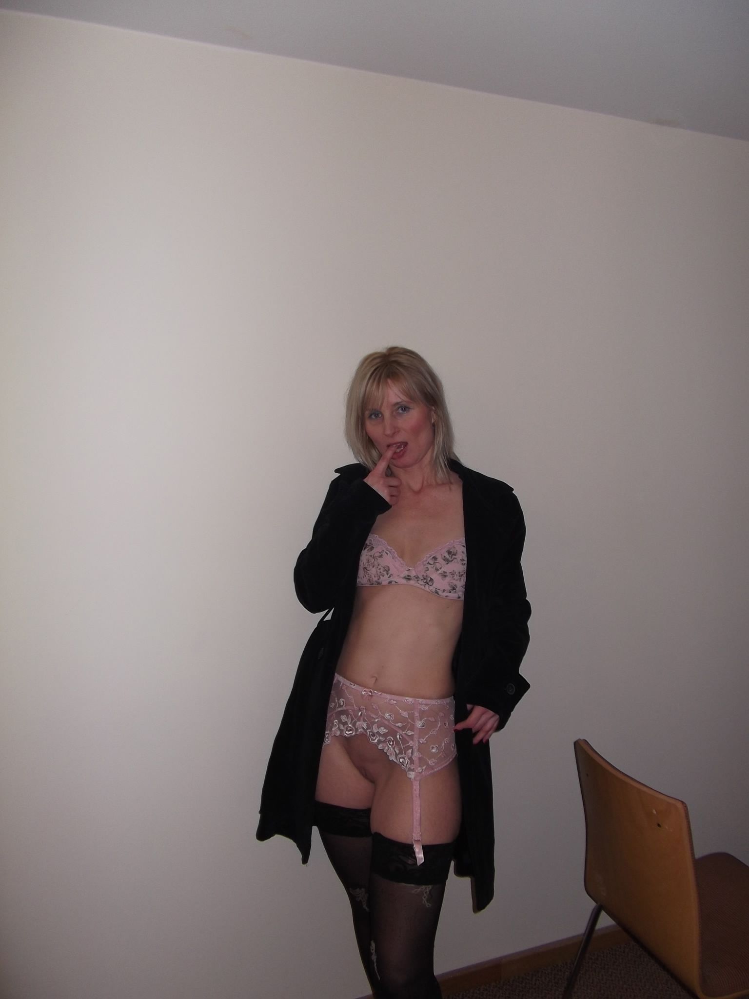 https://cdn.adultwork.com/gallery/G11/3117222.jpg