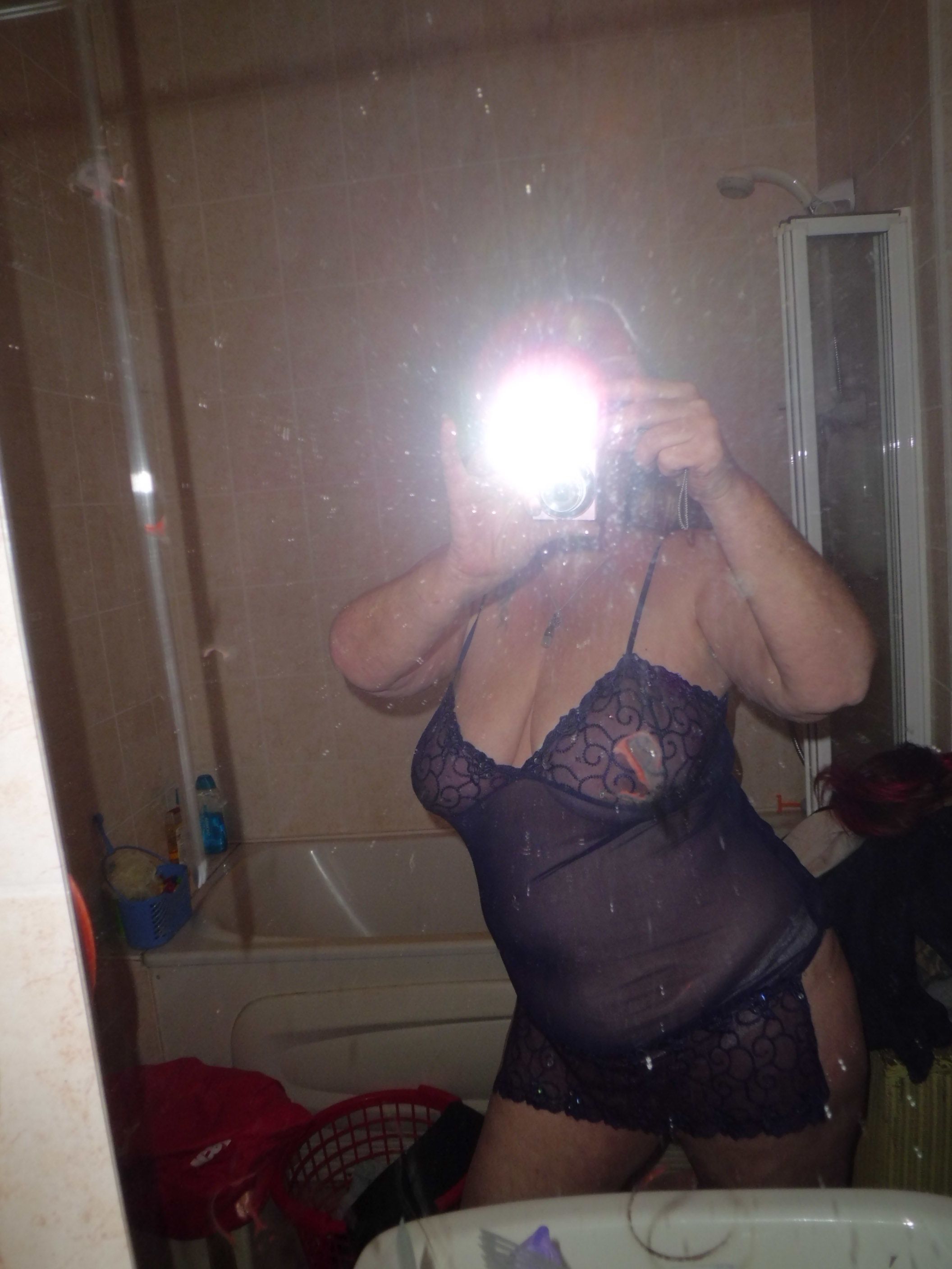 https://cdn.adultwork.com/gallery/G11/3221256.jpg