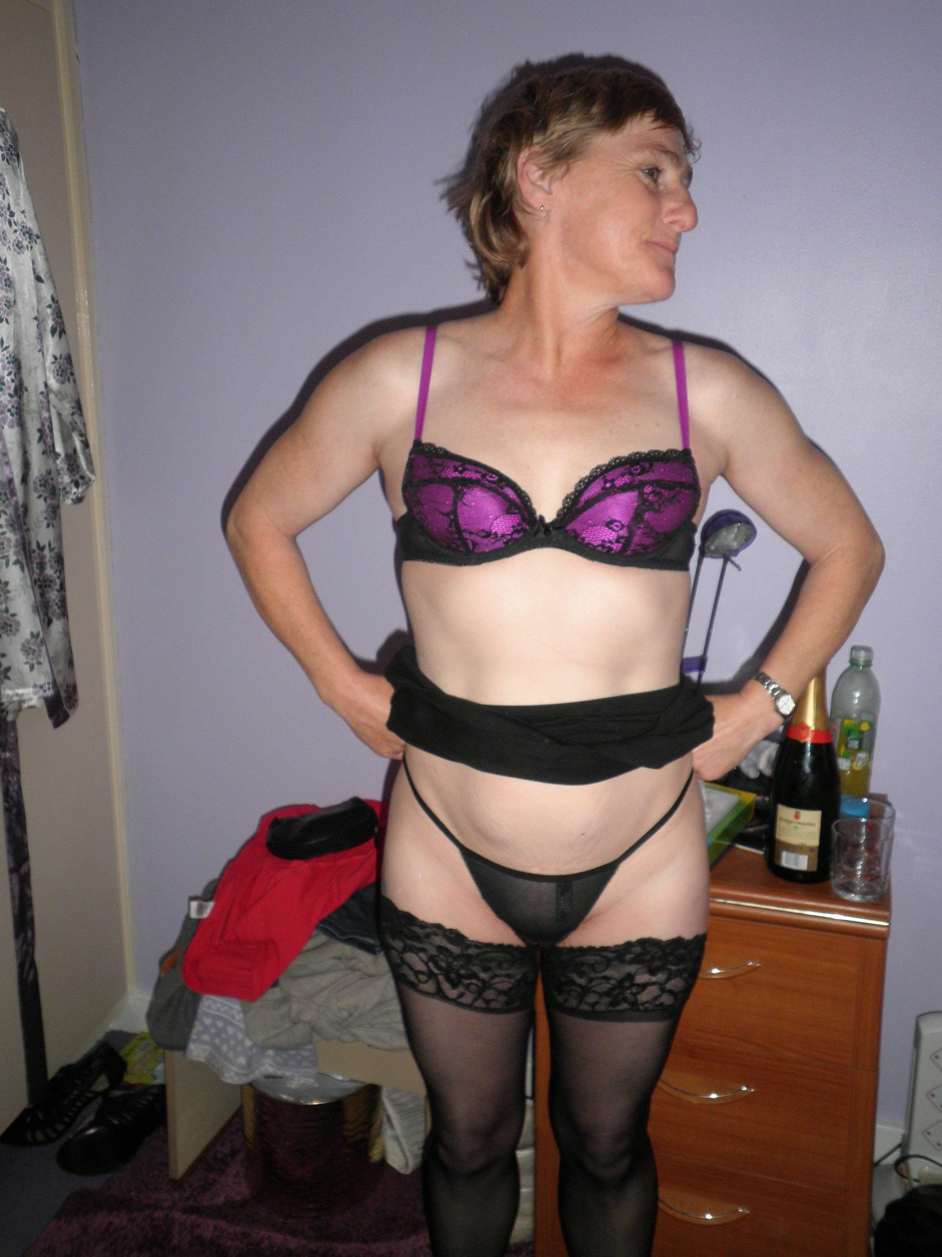 https://cdn.adultwork.com/gallery/G11/3223944.jpg