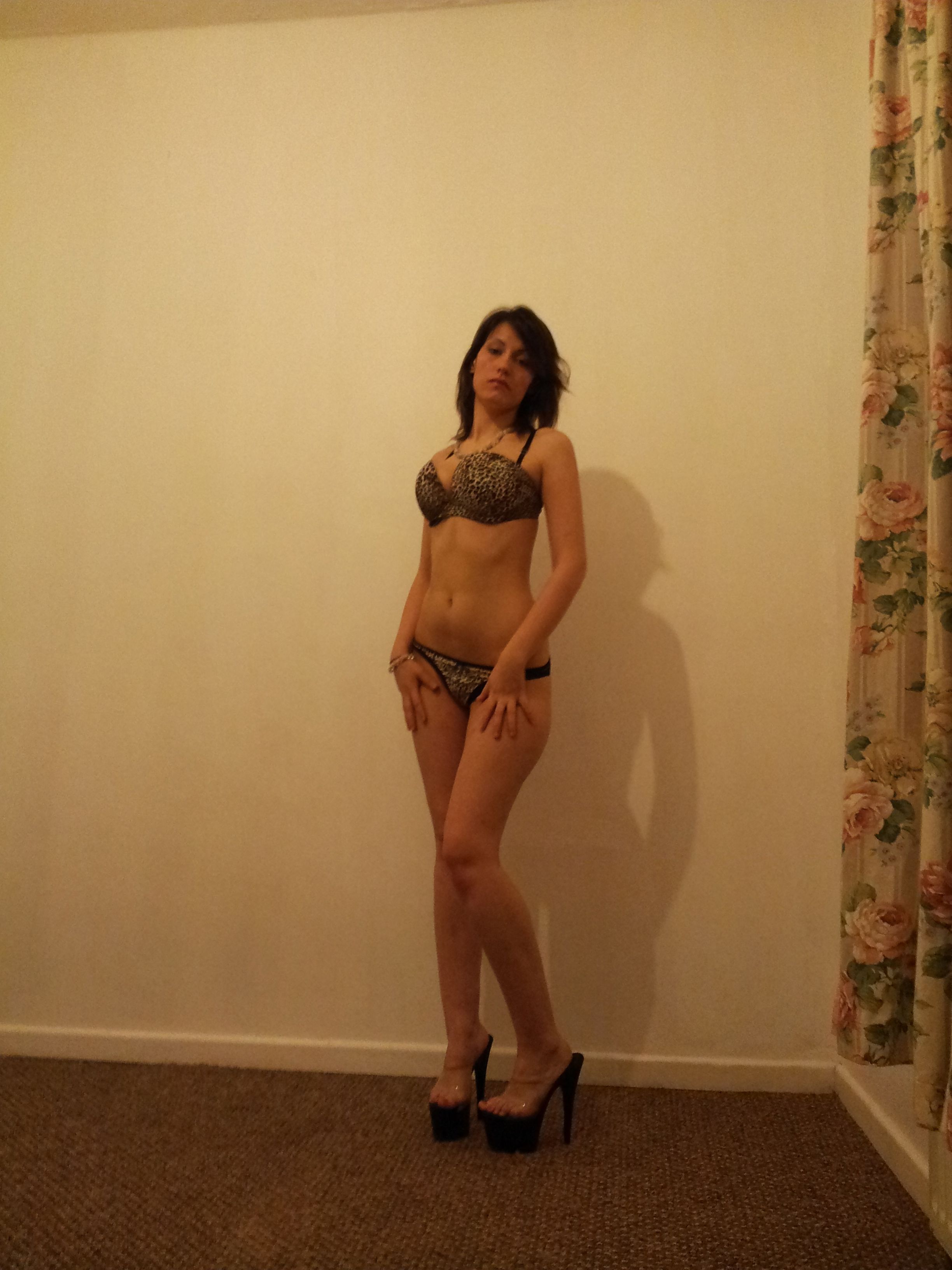 https://cdn.adultwork.com/gallery/G11/3260073.jpg