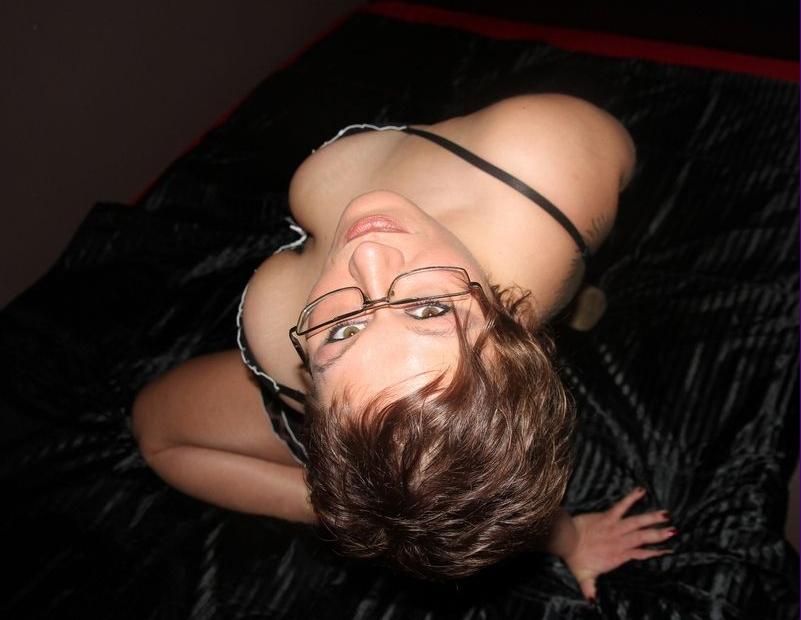 https://cdn.adultwork.com/gallery/G11/3498439.jpg