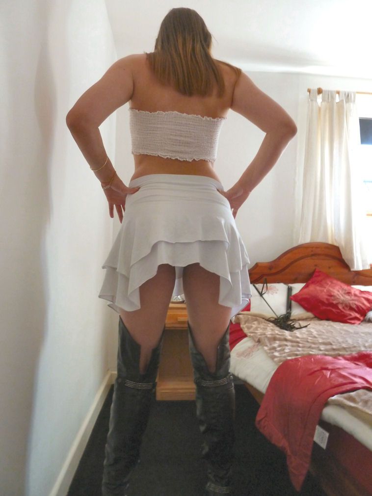 https://cdn.adultwork.com/gallery/G11/3564445.jpg