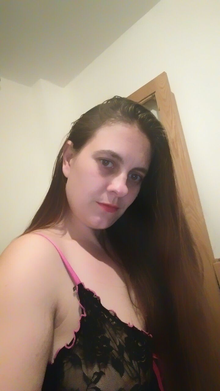 https://cdn.adultwork.com/gallery/G12/4790122.jpg