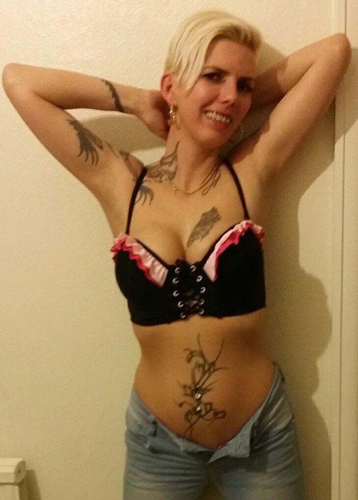 https://cdn.adultwork.com/gallery/G12/4802696.jpg