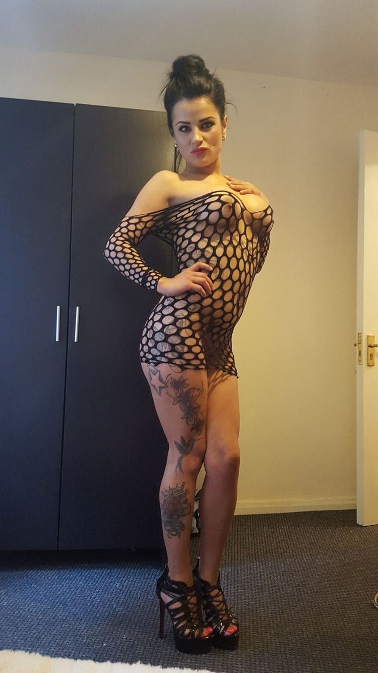 https://cdn.adultwork.com/gallery/G12/5599372.jpg