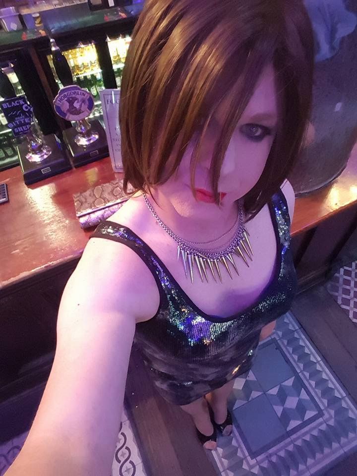 https://cdn.adultwork.com/gallery/G12/5599598.jpg