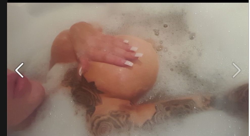 https://cdn.adultwork.com/gallery/G12/5790038.jpg