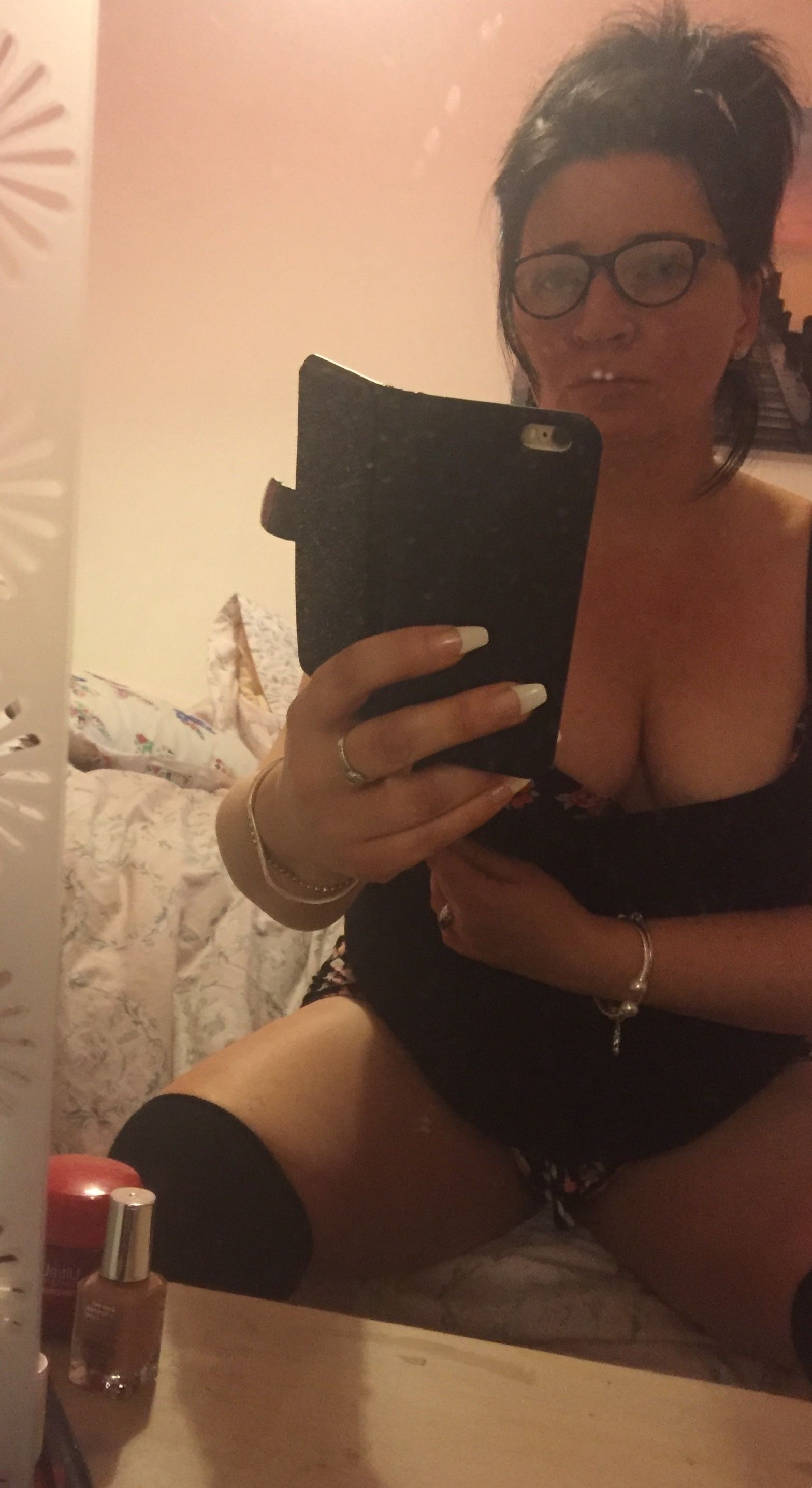 https://cdn.adultwork.com/gallery/G12/5991774.jpg