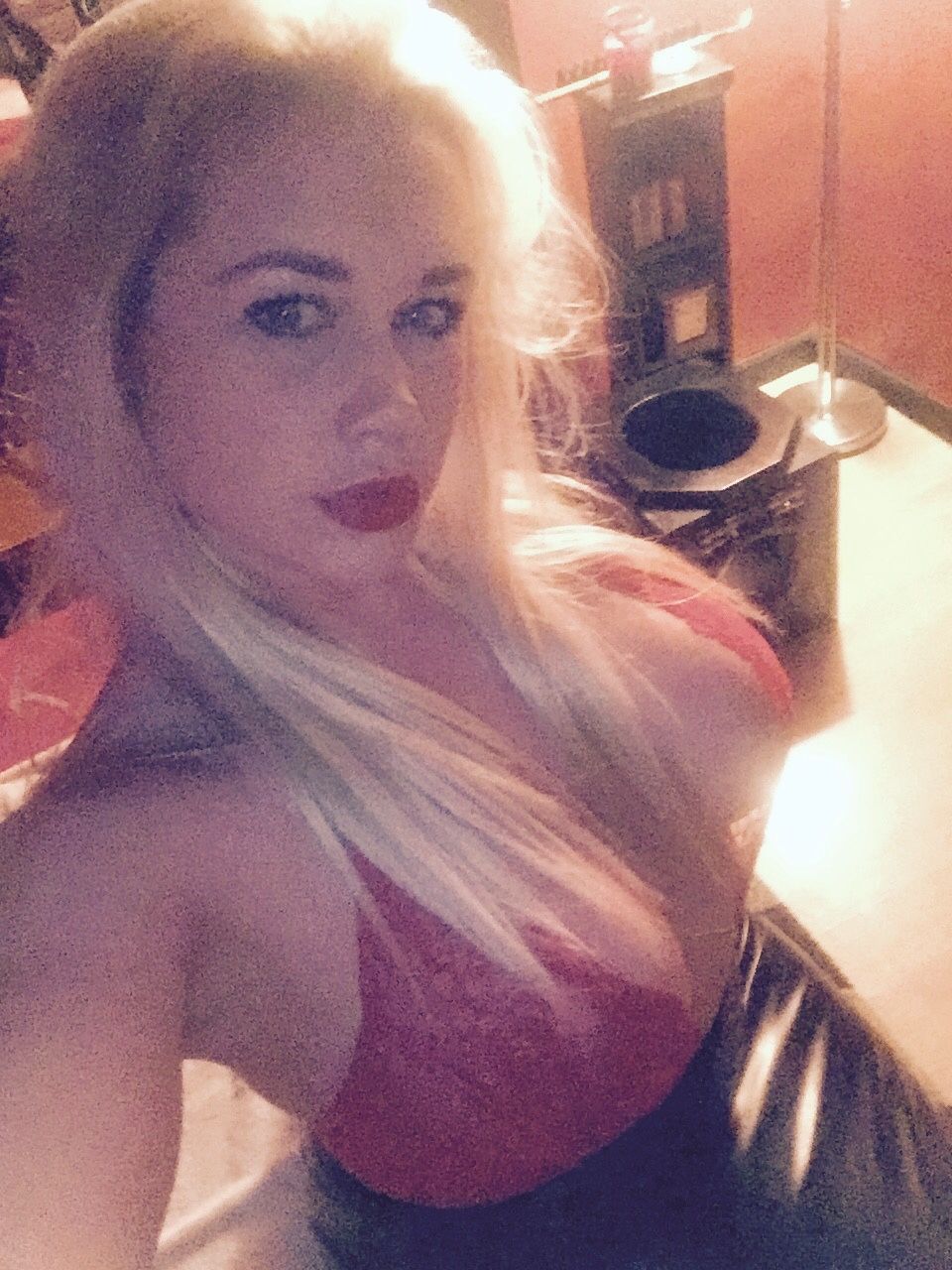 https://cdn.adultwork.com/gallery/G12/5992297.jpg