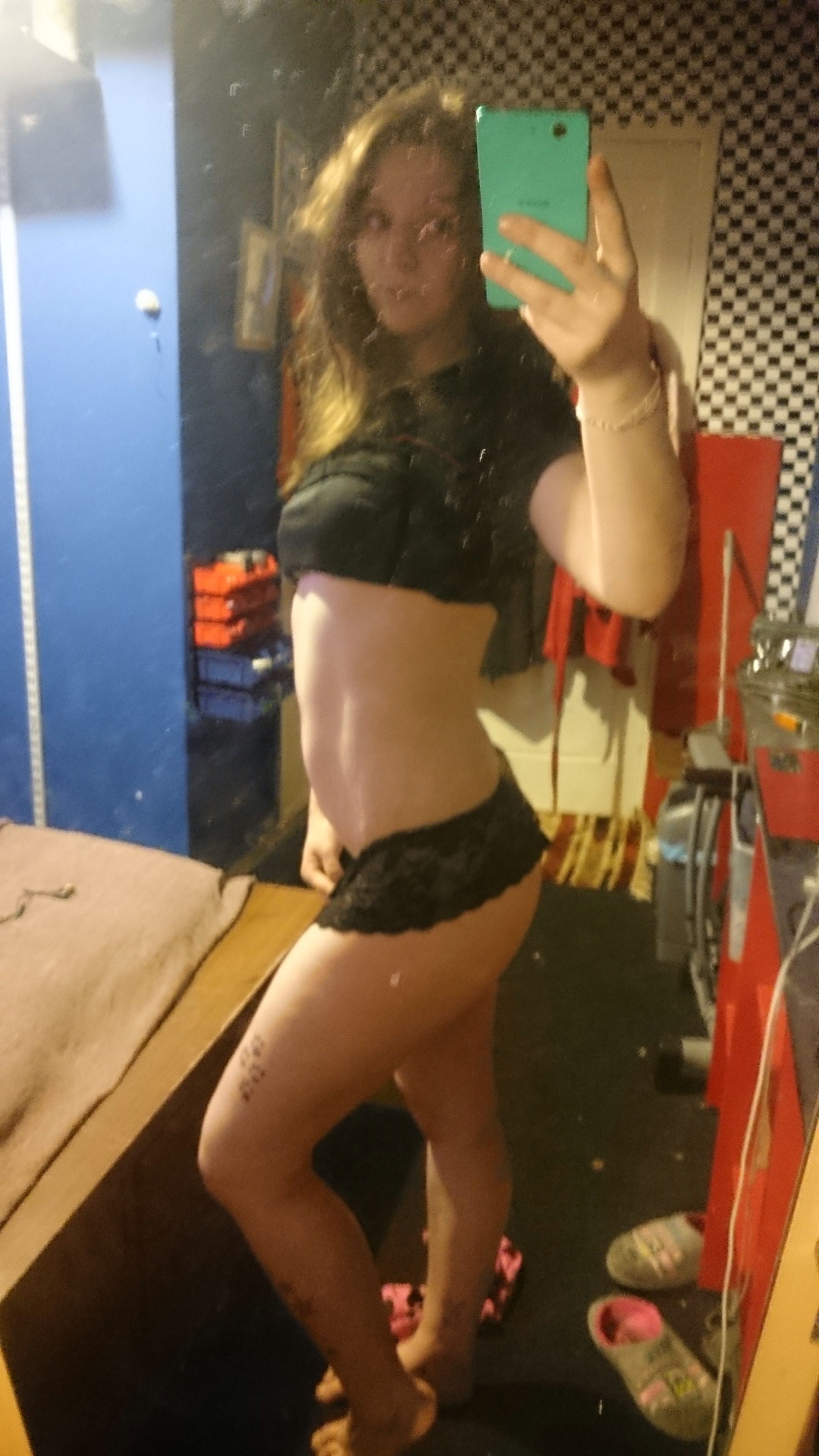 https://cdn.adultwork.com/gallery/G12/6365191.jpg