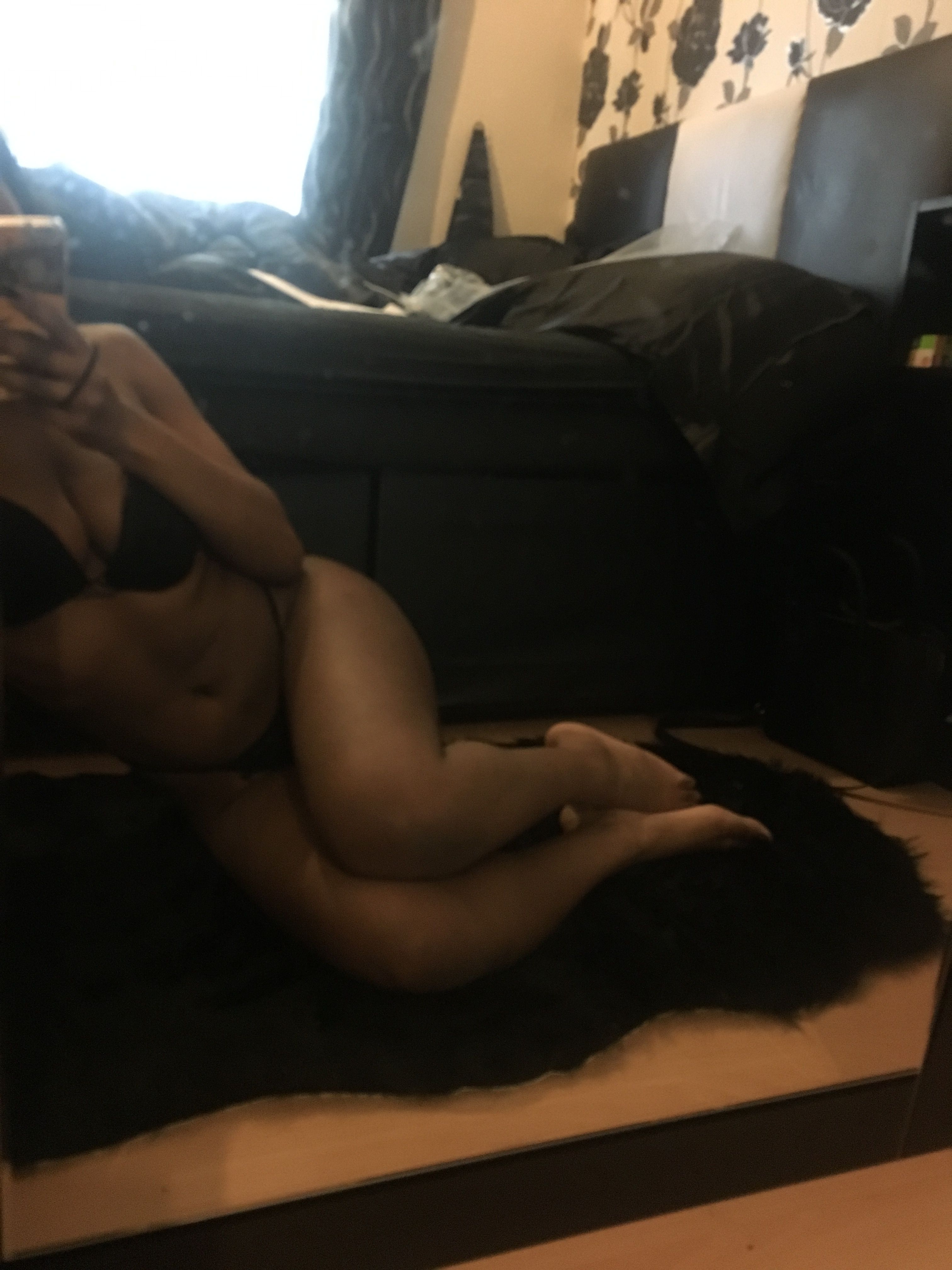 https://cdn.adultwork.com/gallery/G12/6365920.jpg