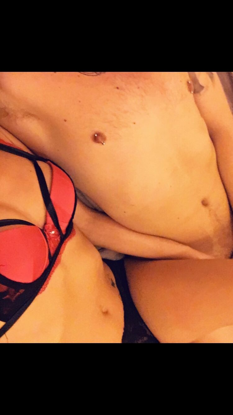 https://cdn.adultwork.com/gallery/G12/6902514.jpg