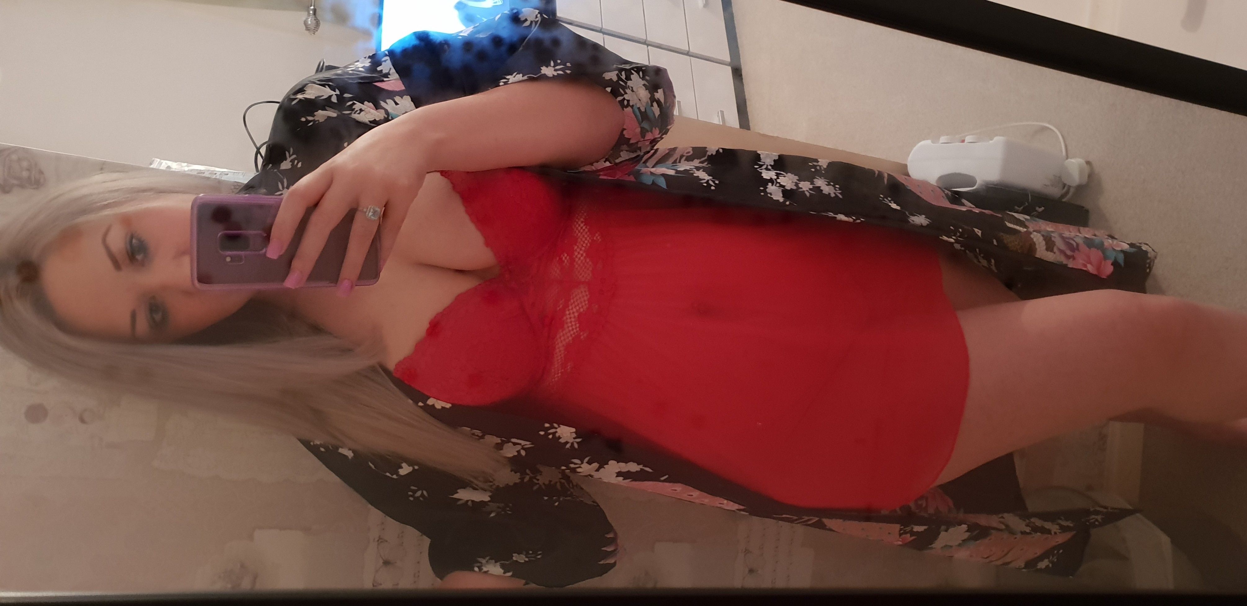 https://cdn.adultwork.com/gallery/G12/6902727.jpg