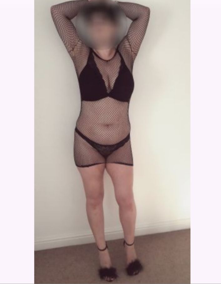 https://cdn.adultwork.com/gallery/G12/6985204.jpg