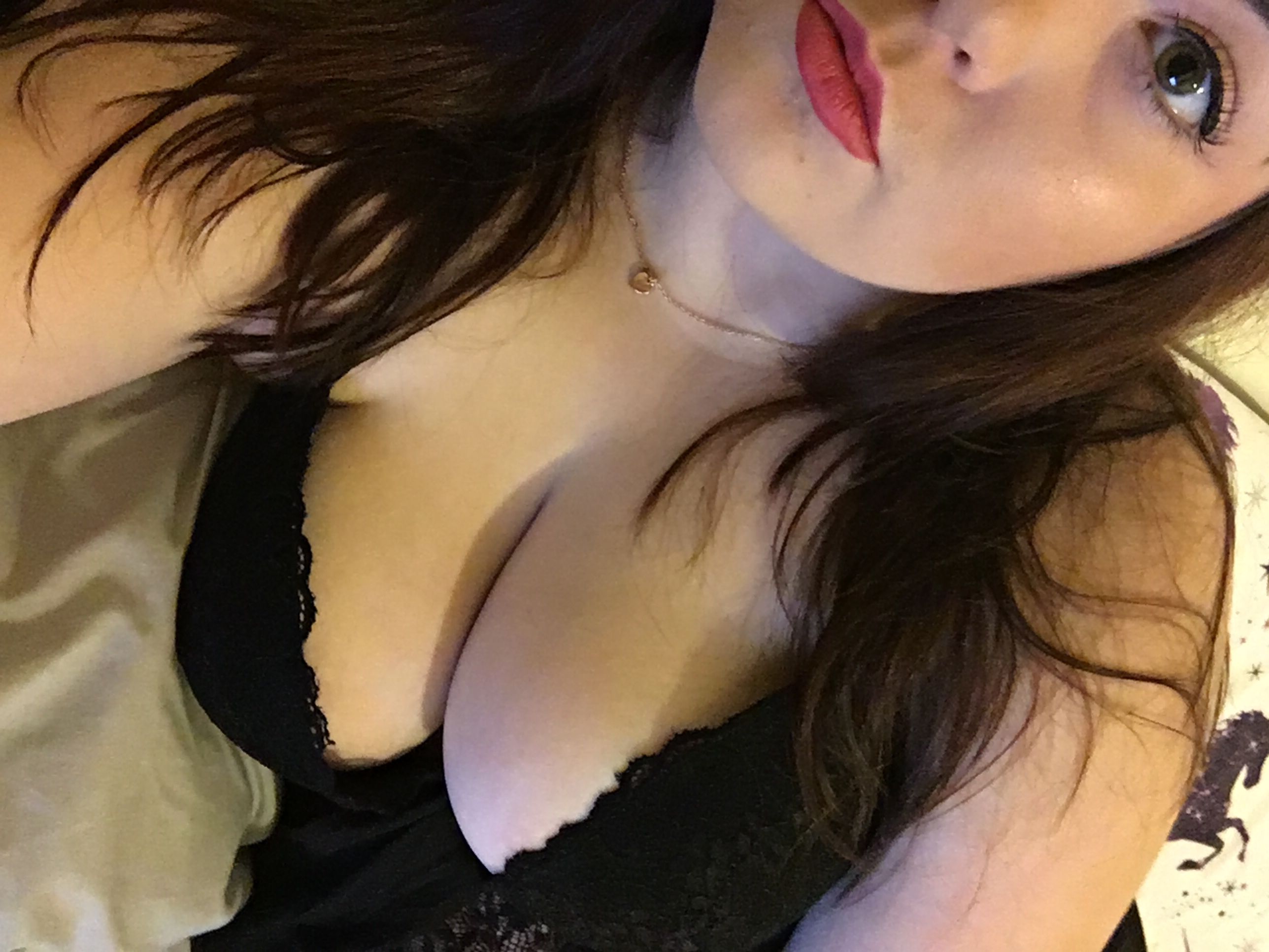 https://cdn.adultwork.com/gallery/G12/6985755.jpg