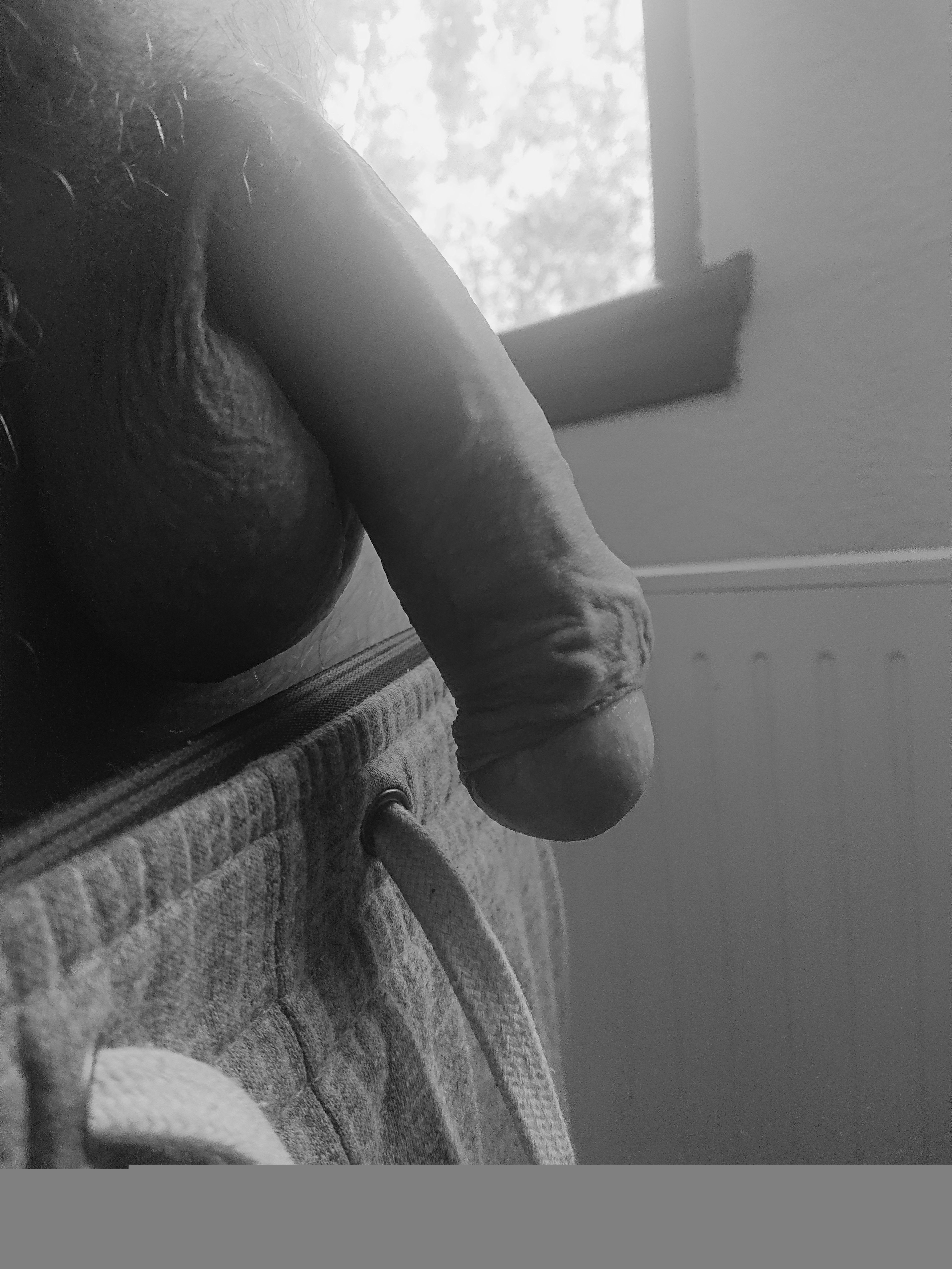 https://cdn.adultwork.com/gallery/G12/7999663.jpg