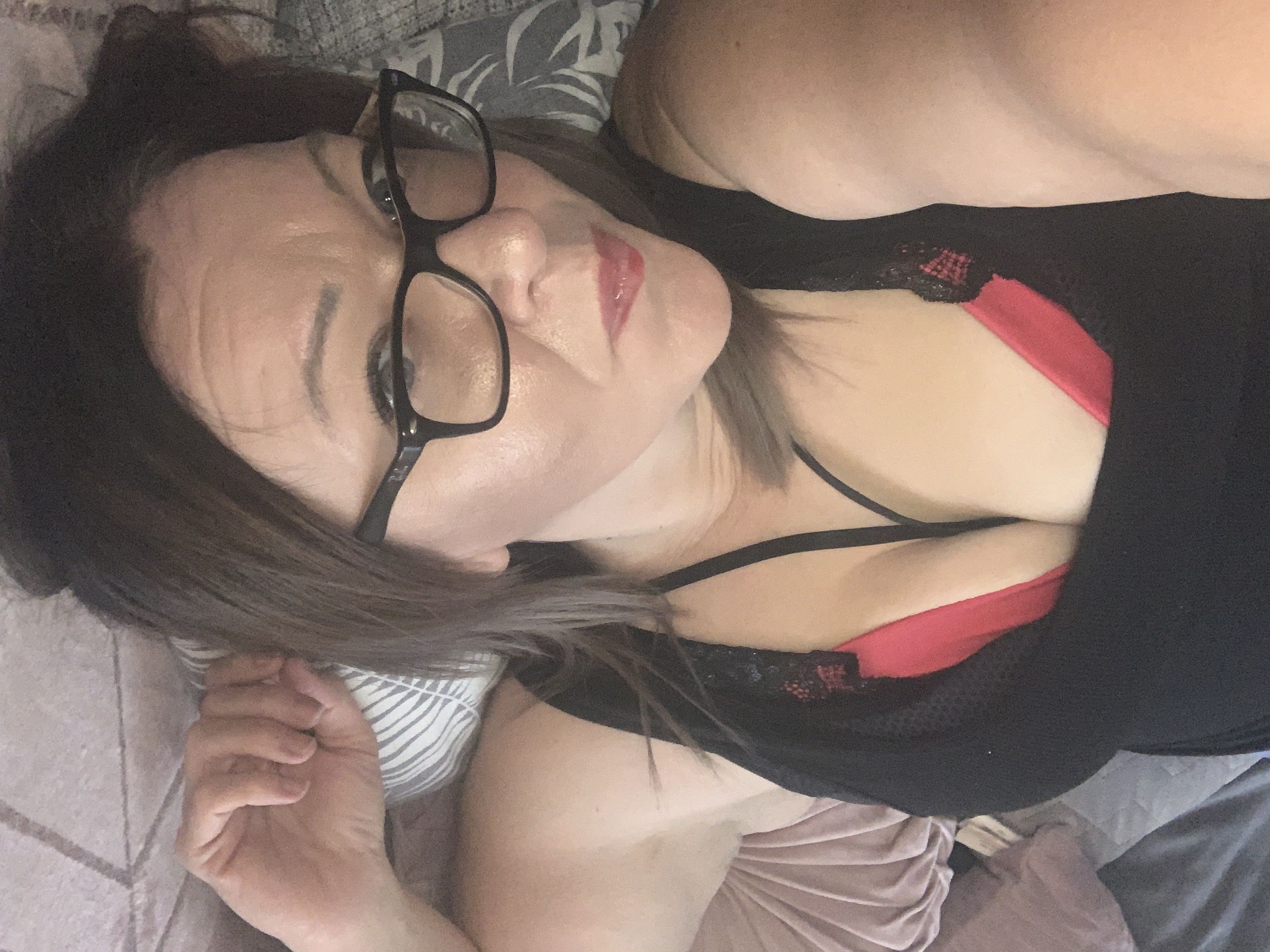 https://cdn.adultwork.com/gallery/G12/8290535.jpg