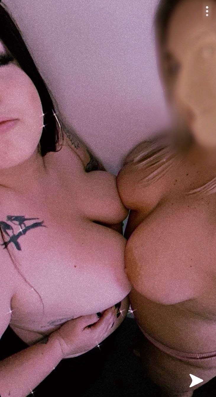 https://cdn.adultwork.com/gallery/G12/8308077.jpg