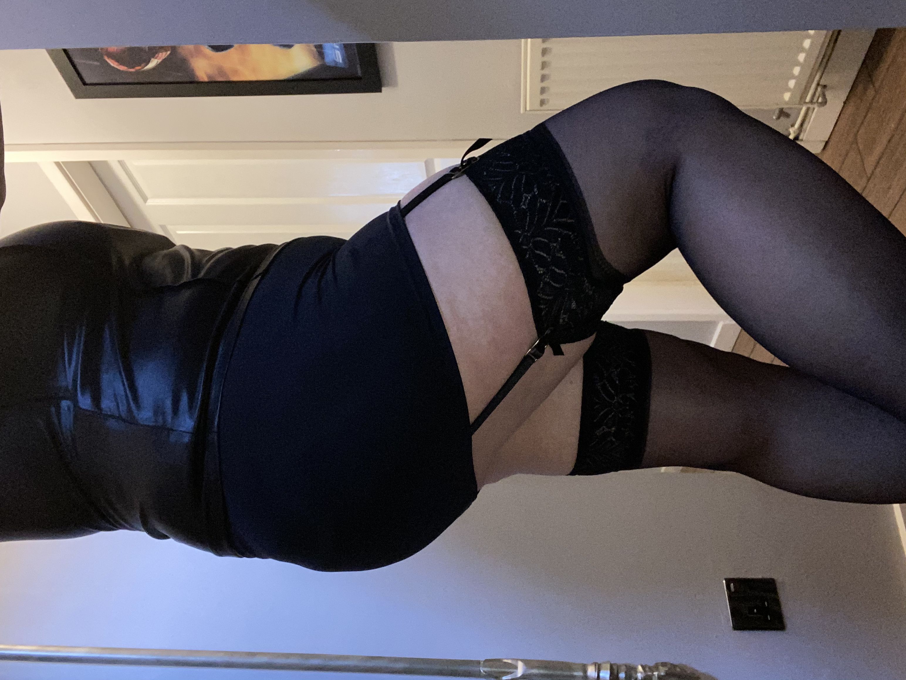 https://cdn.adultwork.com/gallery/G12/8314196.jpg