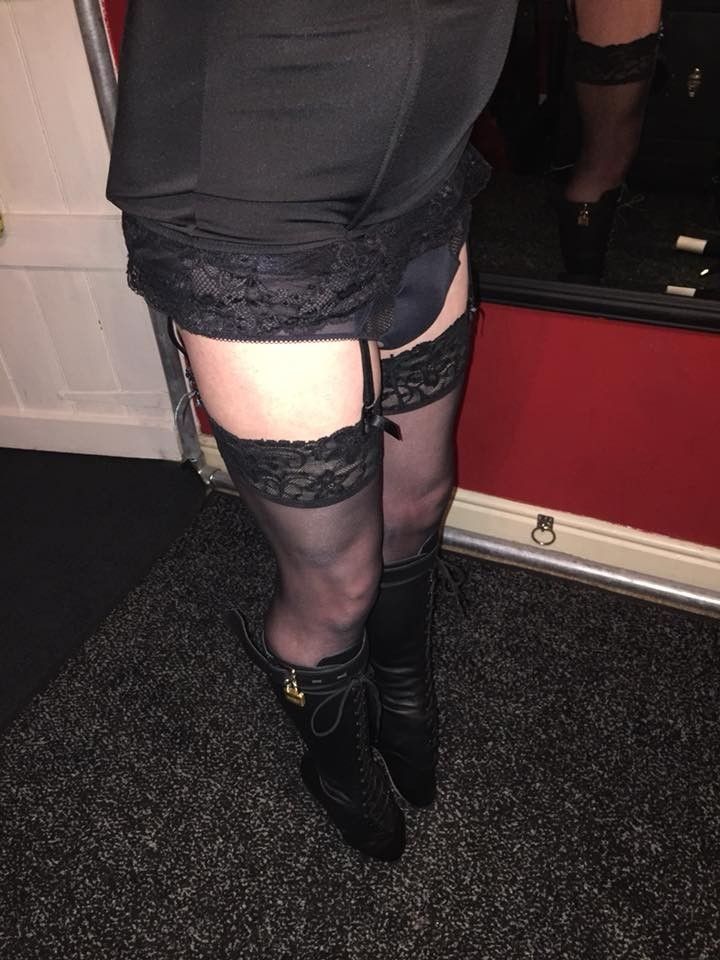 https://cdn.adultwork.com/gallery/G12/8314874.jpg