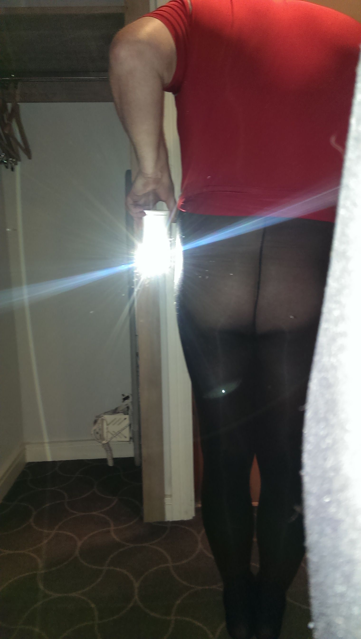 https://cdn.adultwork.com/gallery/G12/8317212.jpg