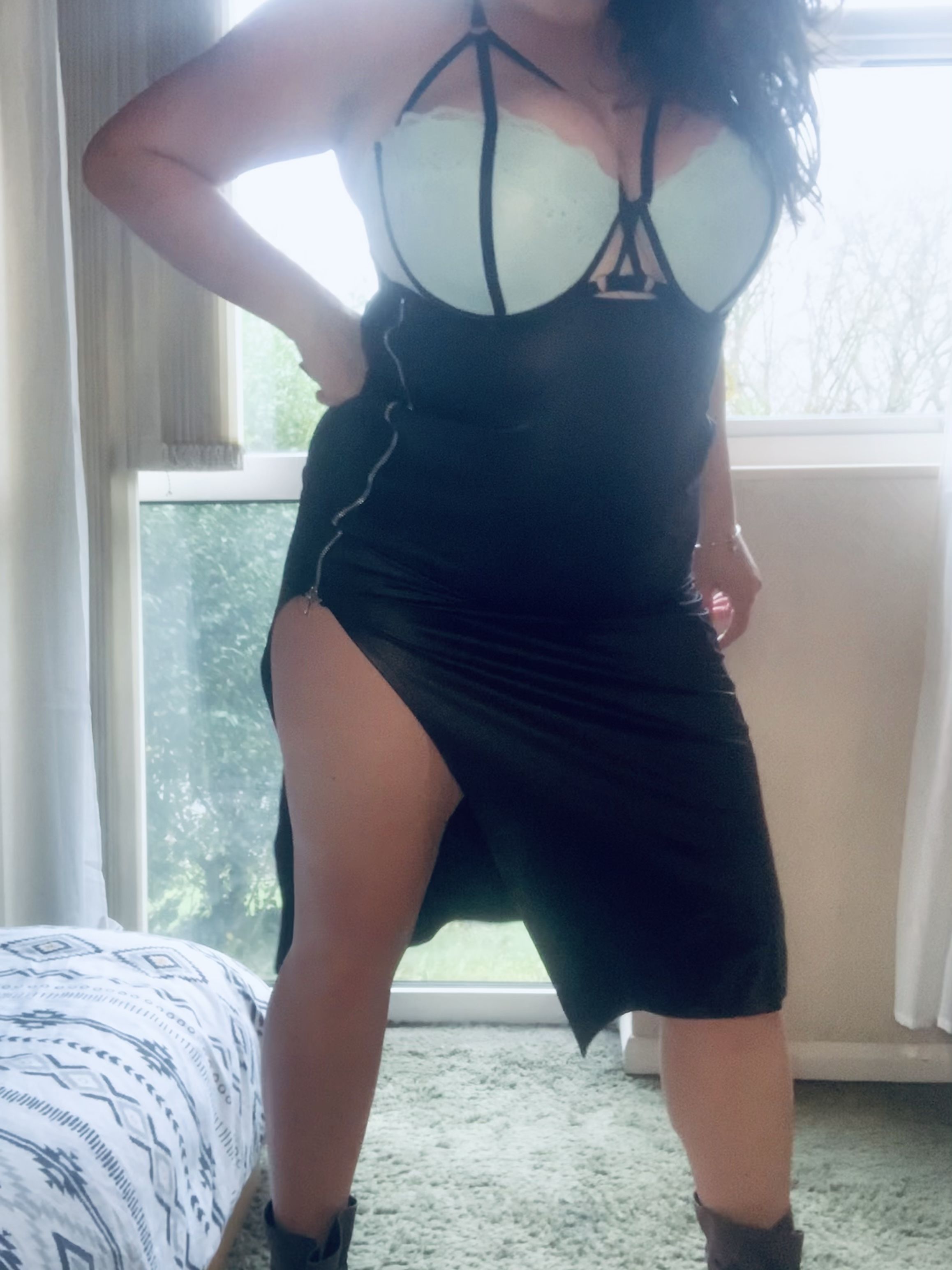 https://cdn.adultwork.com/gallery/G12/8320269.jpg