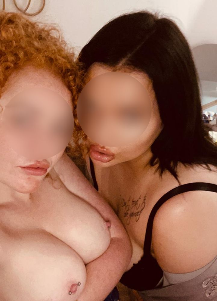 https://cdn.adultwork.com/gallery/G12/8321291.jpg