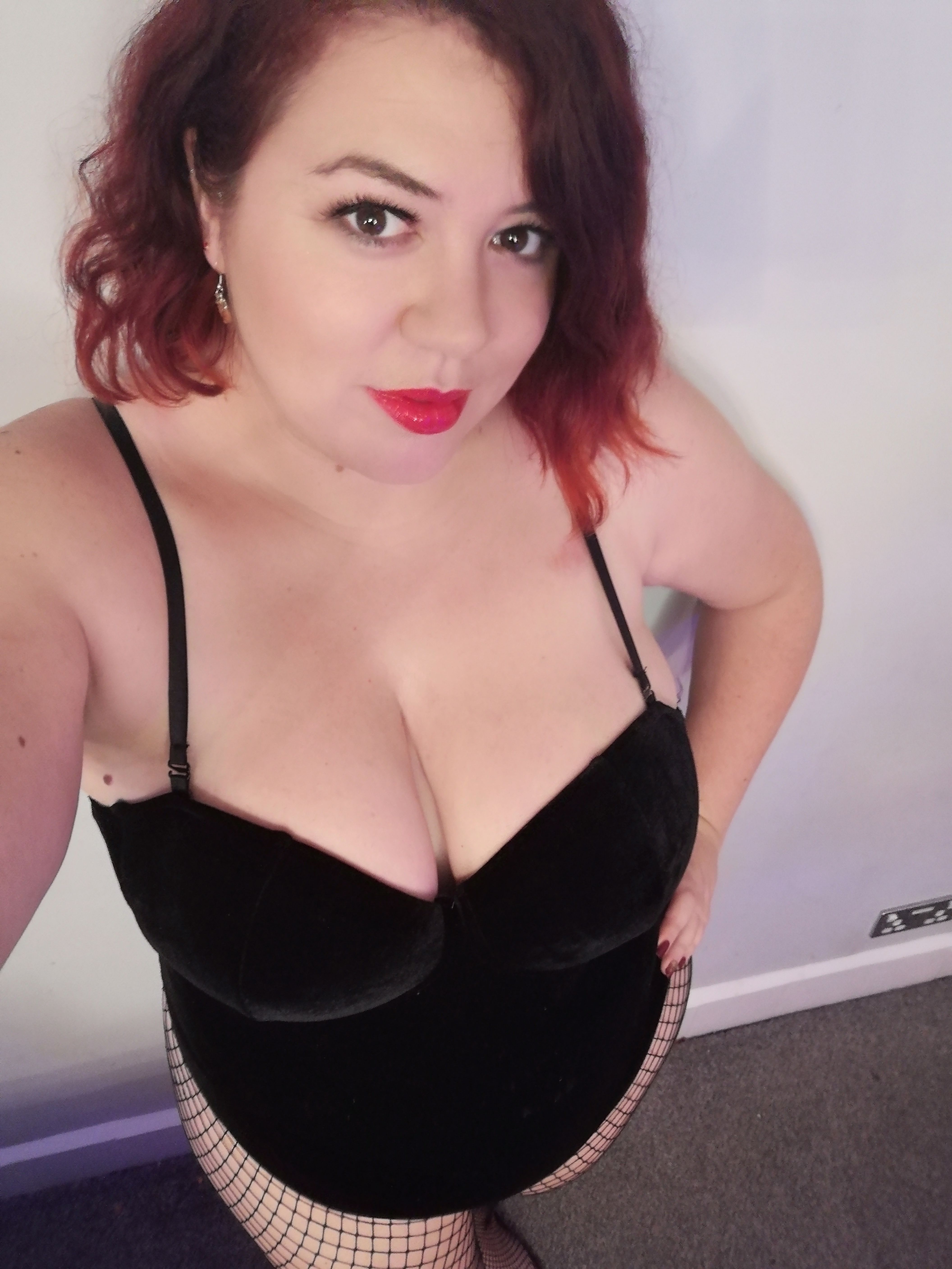 https://cdn.adultwork.com/gallery/G12/8322636.jpg