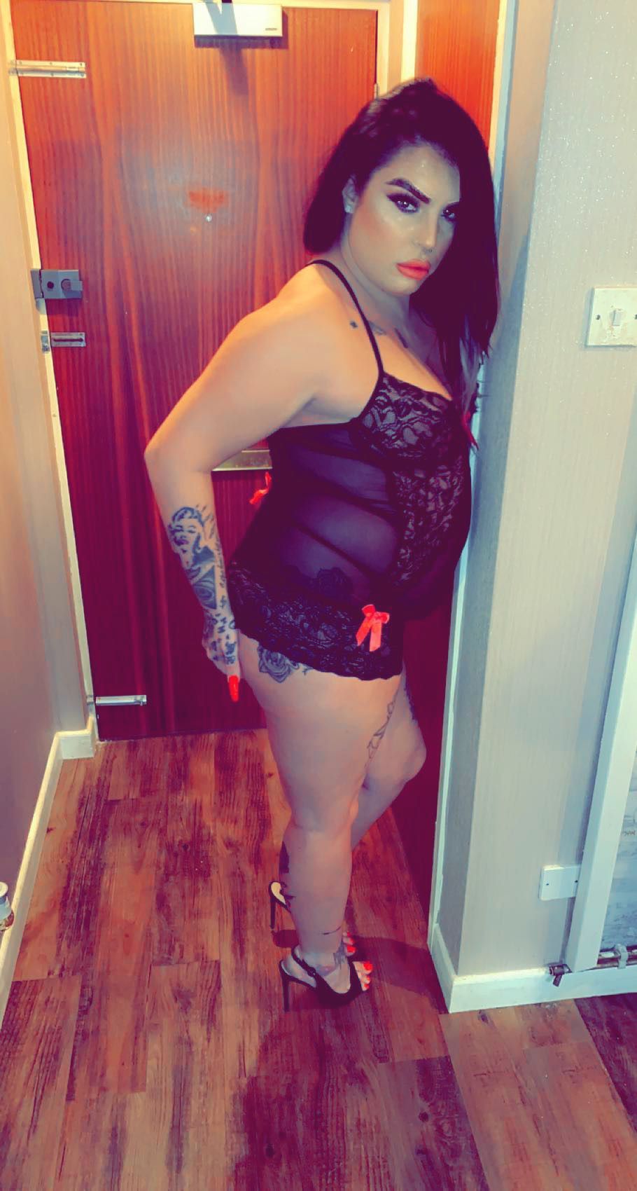 https://cdn.adultwork.com/gallery/G12/8330051.jpg