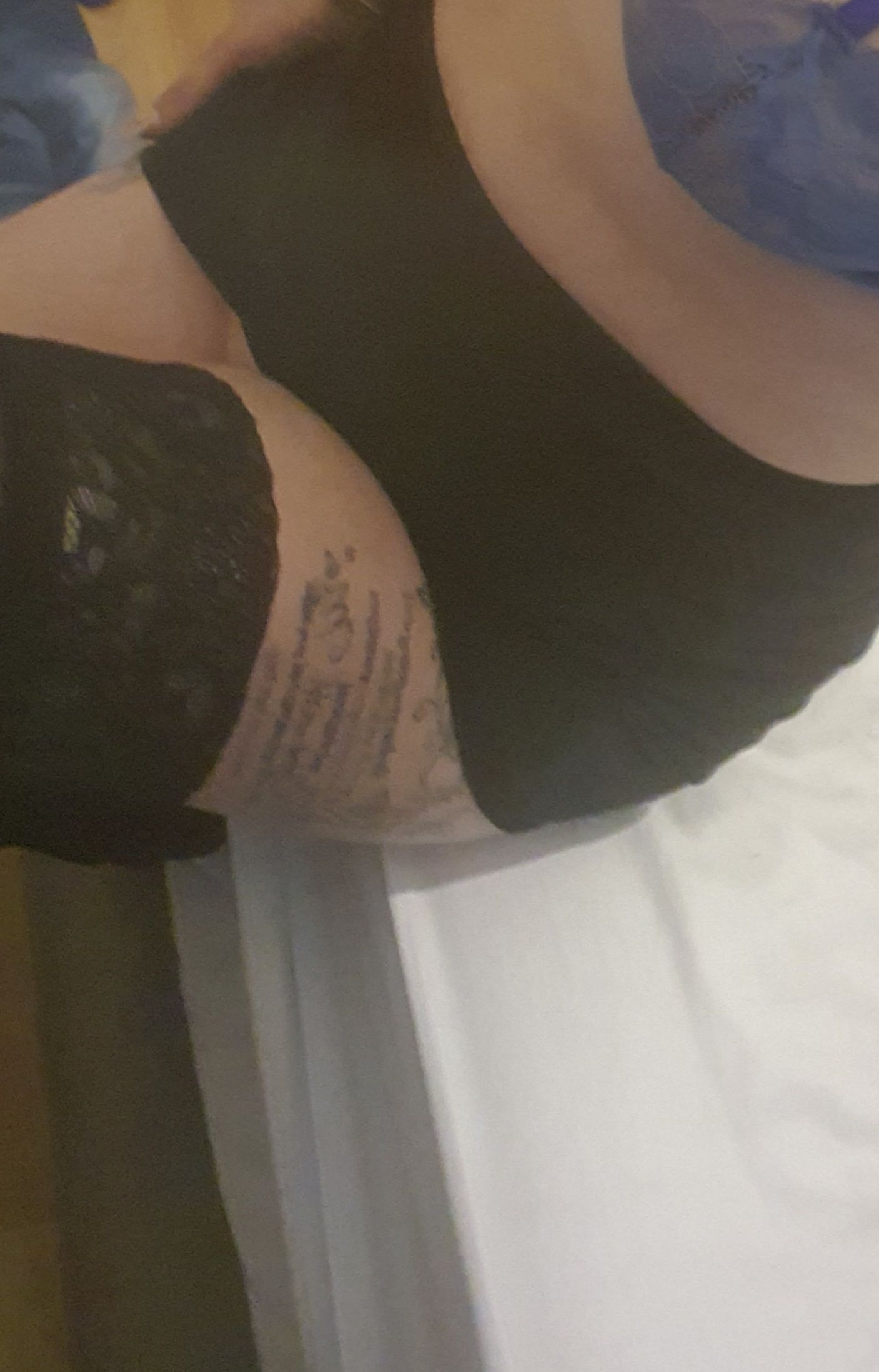 https://cdn.adultwork.com/gallery/G12/8330484.jpg