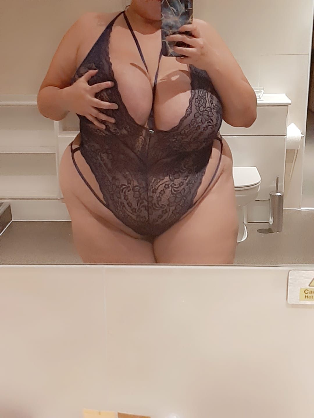 https://cdn.adultwork.com/gallery/G12/8332972.jpg