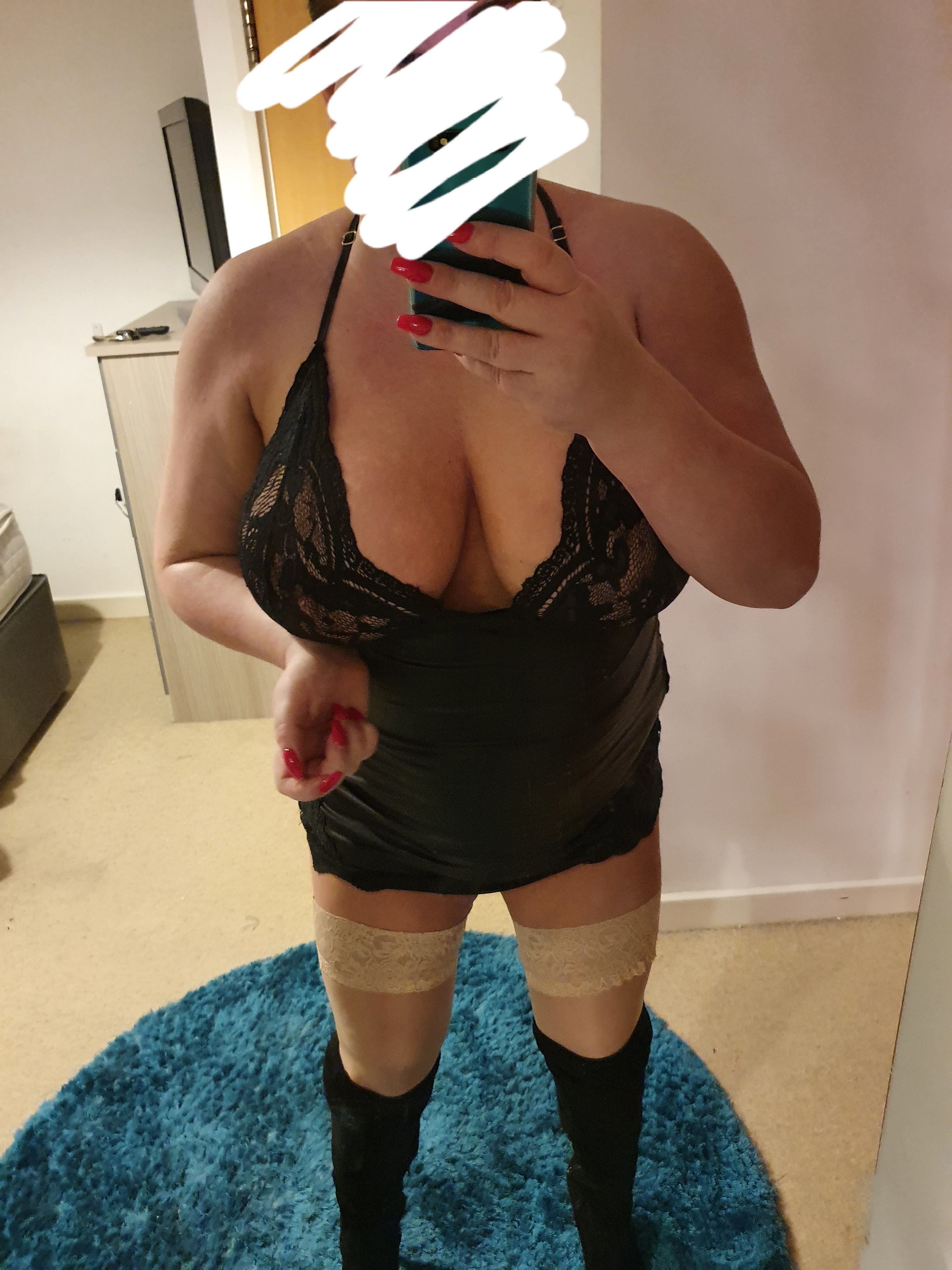 https://cdn.adultwork.com/gallery/G12/8334443.jpg