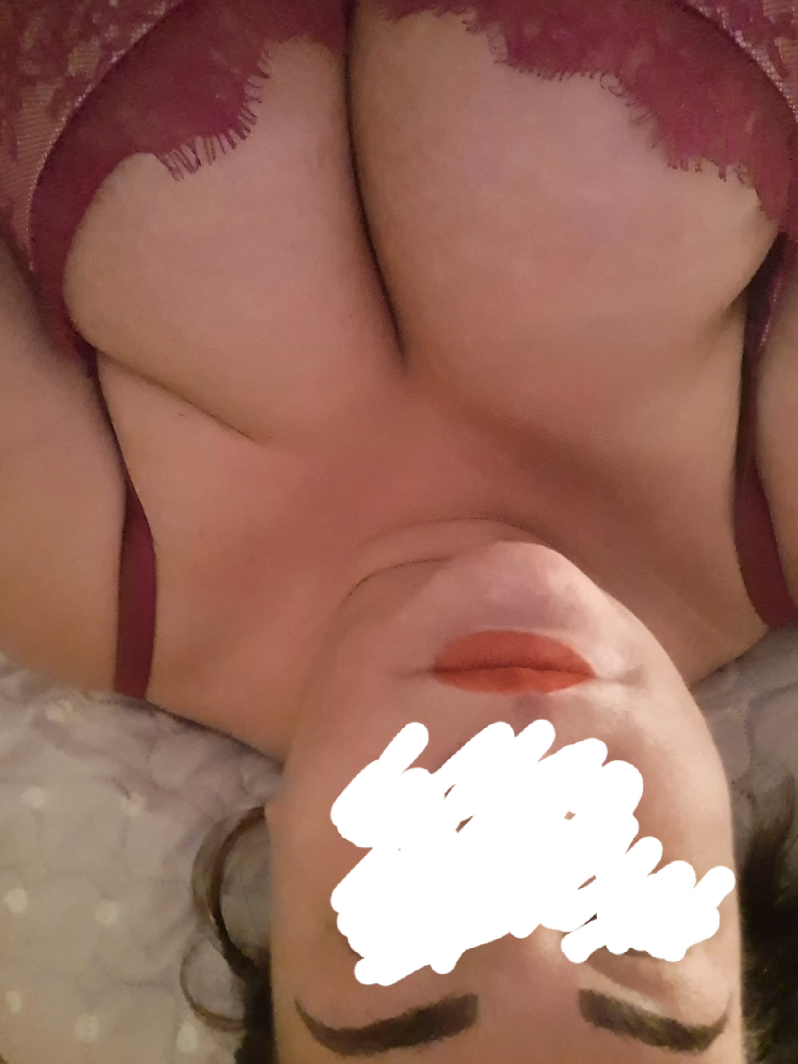 https://cdn.adultwork.com/gallery/G12/8334486.jpg